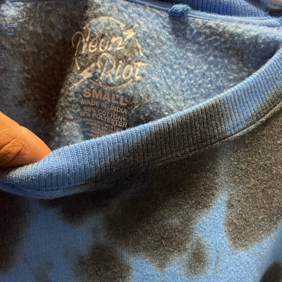 "The future is in our hands" sweatshirt - Picture 4 of 4